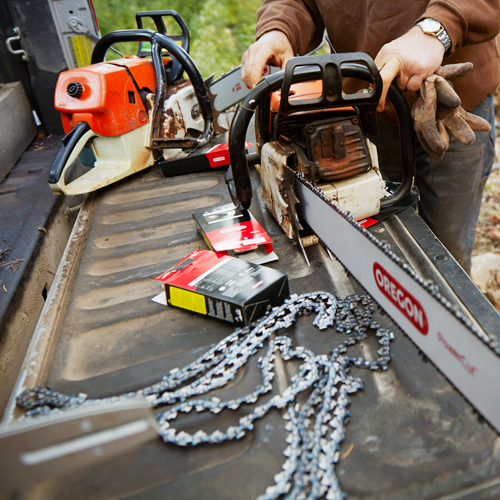 Replacing Chainsaw Chain